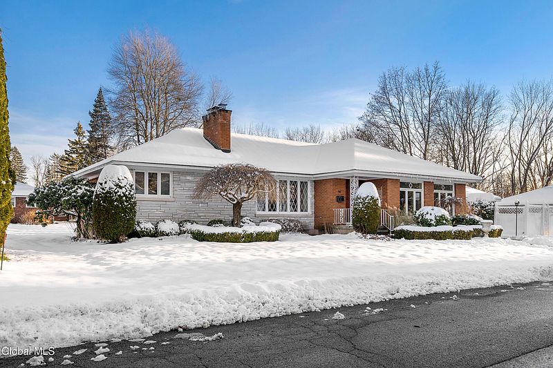 2nd image of 50 Moreland Avenue