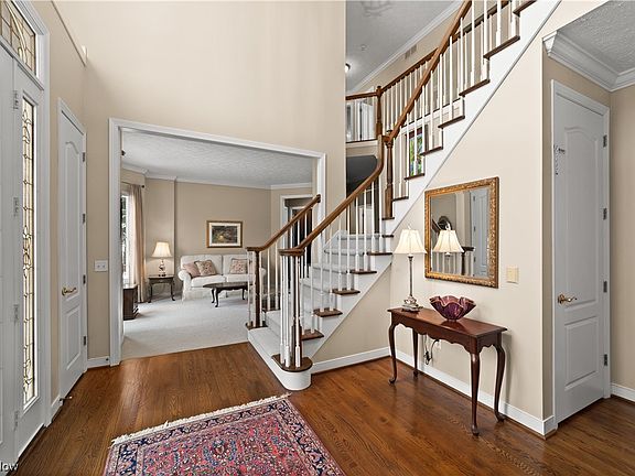 3rd image of 8245 Woodberry Blvd