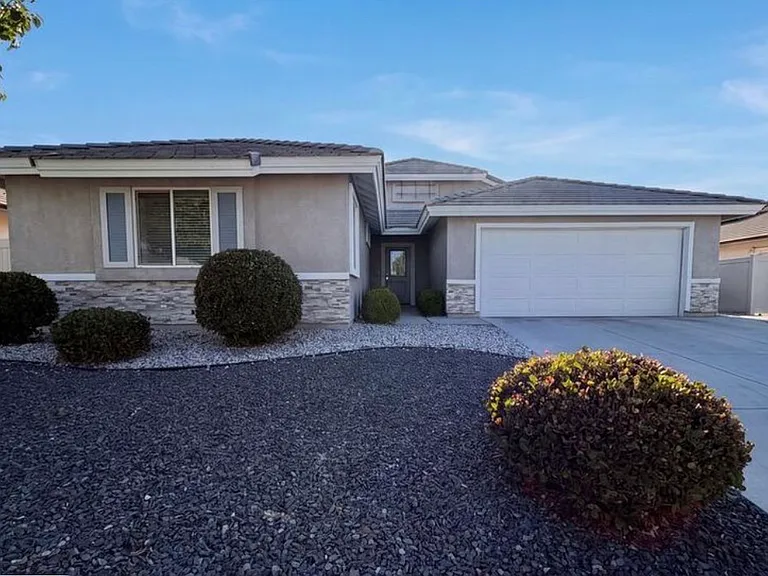 43832 Madison Ct — Photo 2