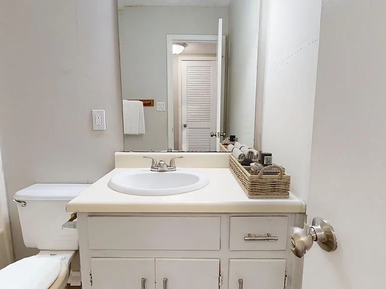 Ridge View Apartments — Photo 32