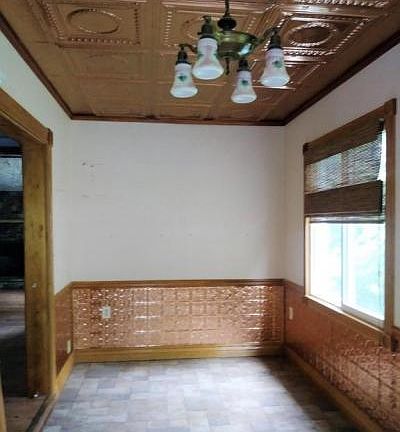 5th image of 6634 Hardwood Ln