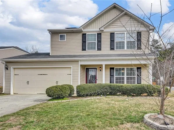 5903 Odenton Ln, Pfafftown, NC 27040