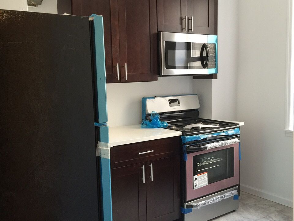 1st image of 618 Academy St APT 4A