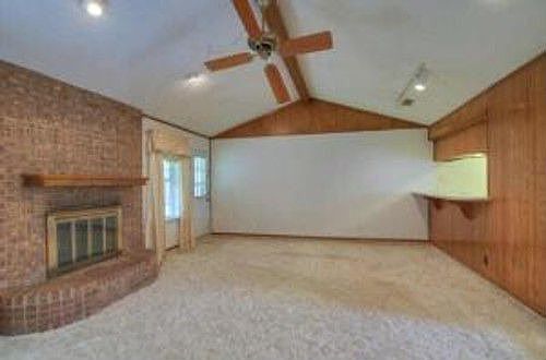 3rd image of 2007 Norfolk Dr