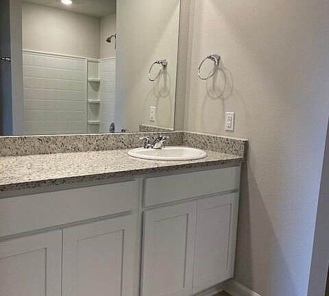 5th image of 403 Broussard Hill Dr