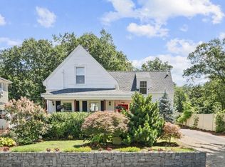 91 Speen St, Natick, MA 01760