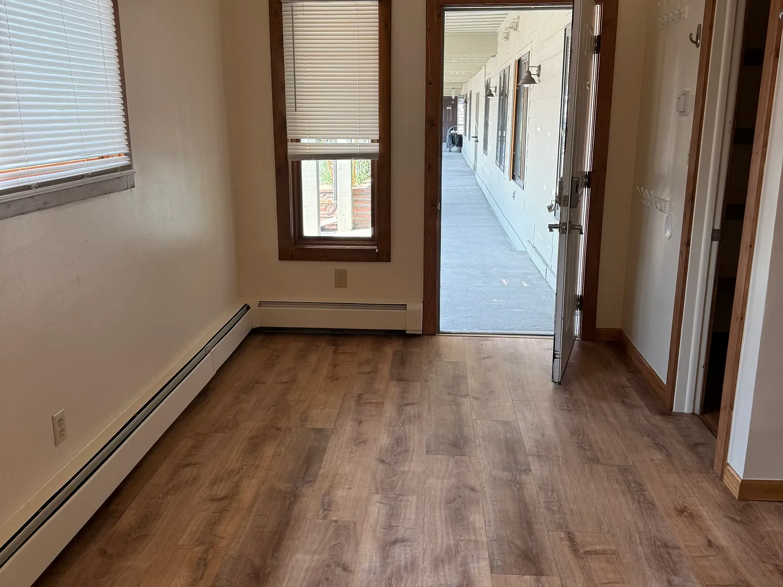 1 bed, $2,500 — Photo 3