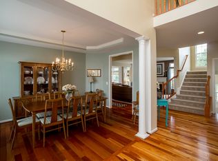 10941 Southcoate Village Dr, Bealeton, VA 22712