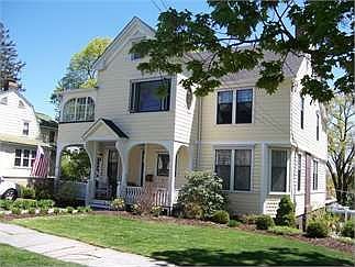 1st image of 62 Murray Ave