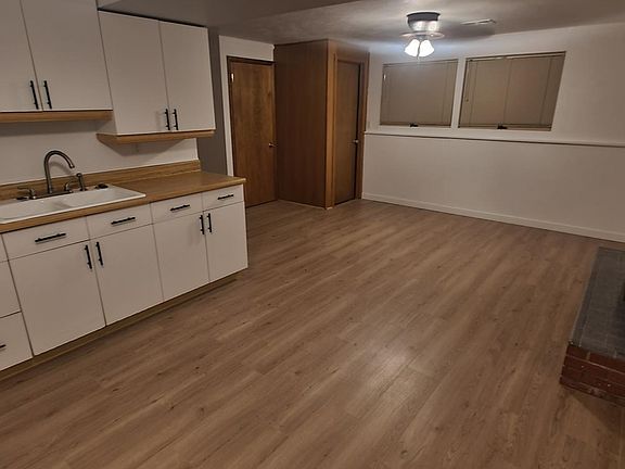 Living room/kitchen