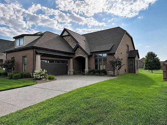 2nd image of 3226 Spring Ridge Pkwy