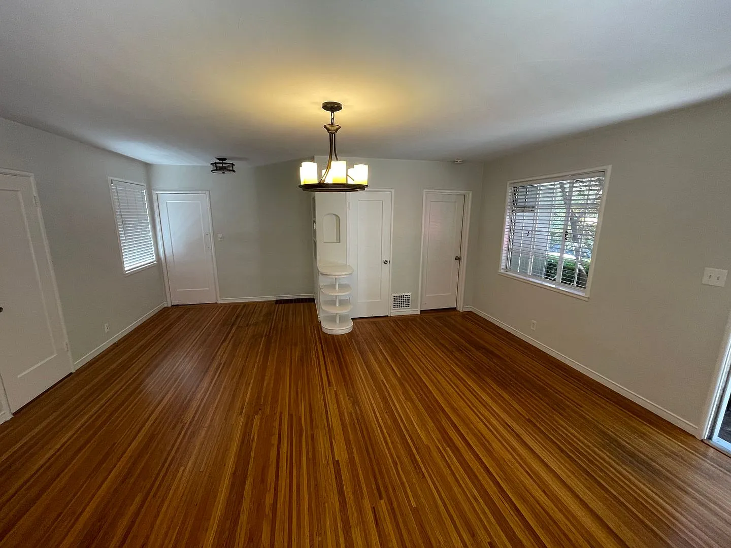 121 Arroyo Court — Photo 4