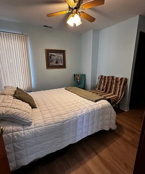 4611 Cleveland Rd E #704 — Photo 37