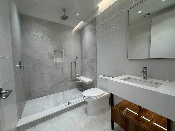 5th image of 84 S 6th St #3C