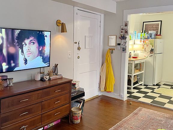 5th image of 869 Charles Allen Dr NE #4