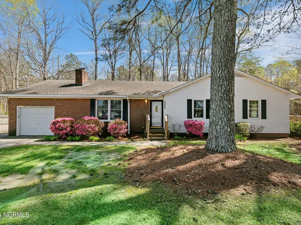 1125 Par Three Drive S, Wilson, NC 27893