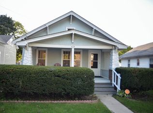 425 S Union St, Aurora, IL 60505