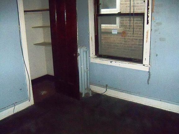 5th image of 8128 S Winchester Ave