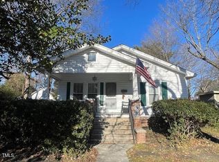 207 Center St, Apex, NC 27502