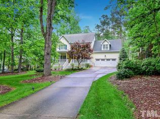 109 Hillshire Ct, Fuquay Varina, NC 27526