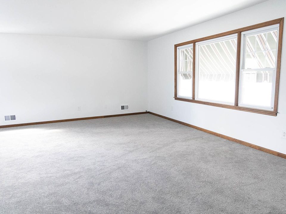 Spacious living area