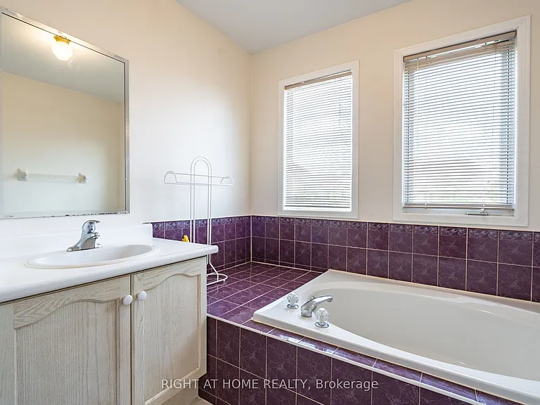 3974 Discovery Ct — Photo 29