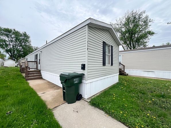 738 Michelle Dr