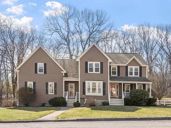 97 Bernice Ave, Leominster, MA 01453