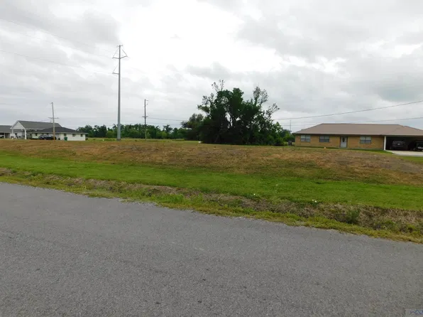 E 43rd Pl, Cut Off, LA 70345