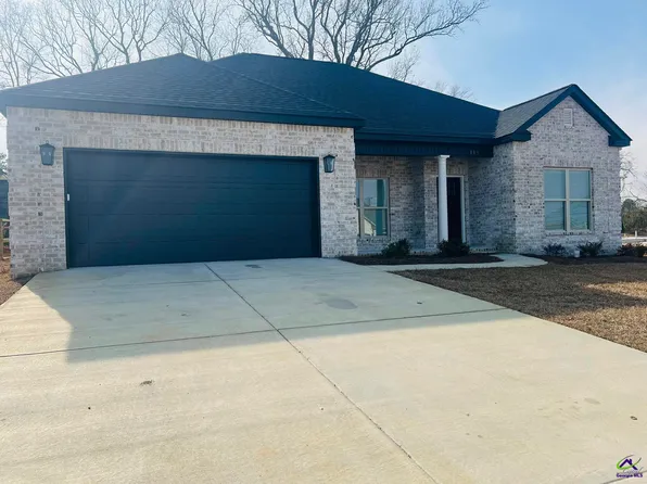 117 Early Dr, Byron, GA 31008