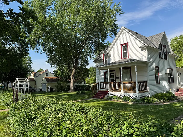 802 N Holcombe Ave — Photo 19