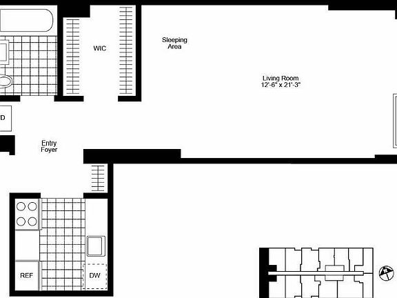 2nd image of 240 E 86th St APT 6F