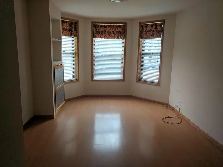 5321 N Ashland Ave #1 — Photo 8