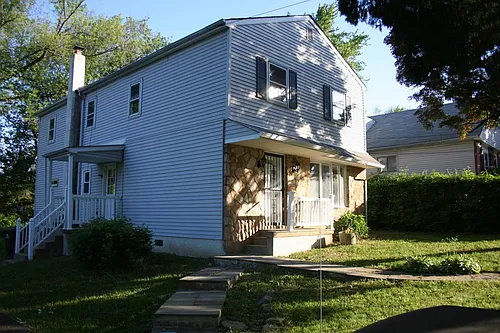 1628 Fairview Ave Photo 1