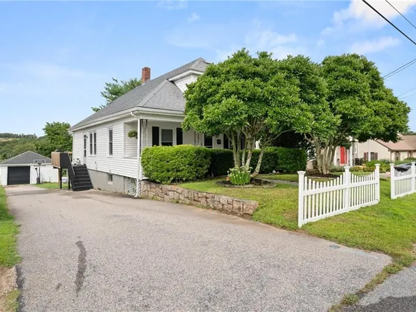 20 Batterson Ave, Westerly, RI 02891