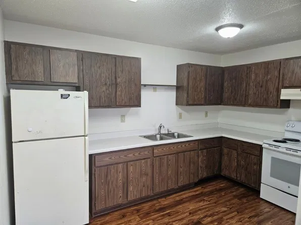 Applecrest Apartments