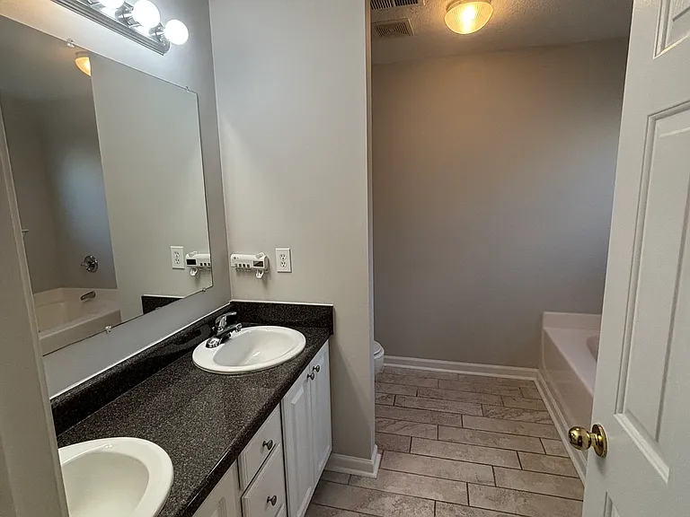 644 Grover Dr — Photo 25
