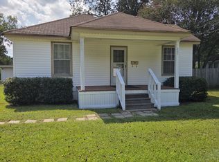 227 3rd St, Springhill, LA 71075