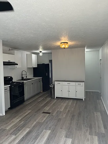 400 S Ranchwood Blvd Photo 1