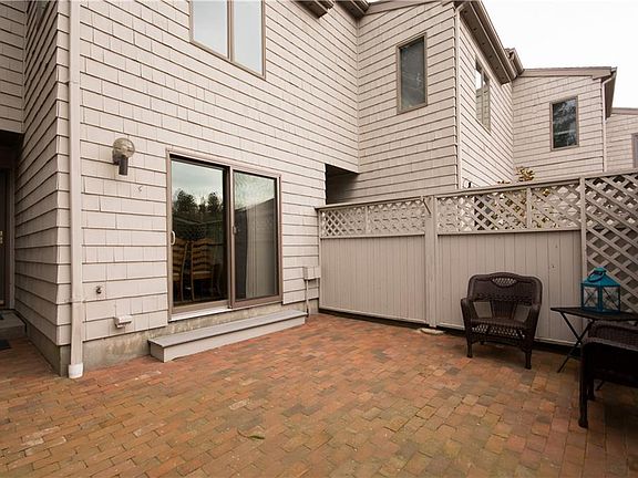 2nd image of 90 Windward Ln Unit 90