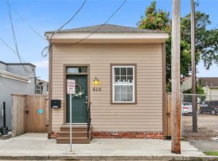 616 2nd St, Gretna, LA 70053