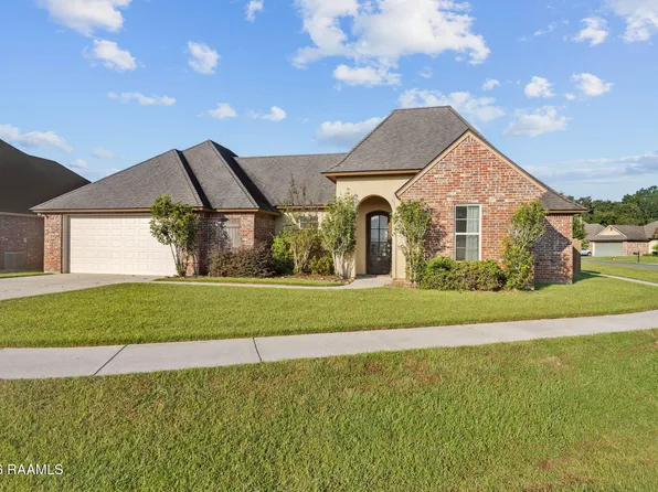 121 Mirada Ln, Lafayette, LA 70508