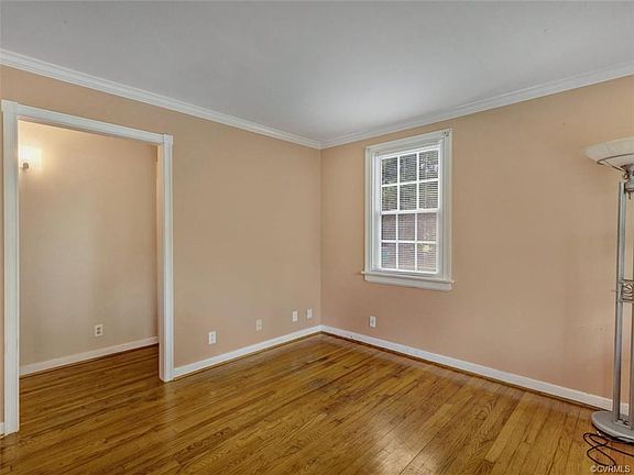 4th image of 2801 Clearfield St