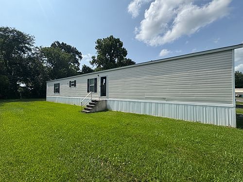 1st image of 662 Country Ridge Rd Trailer 42