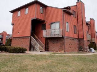 207 Village Cmns #207, Flemington, NJ 08822