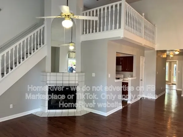 1650 Sorghum Mill Dr, Cordova, TN 38016