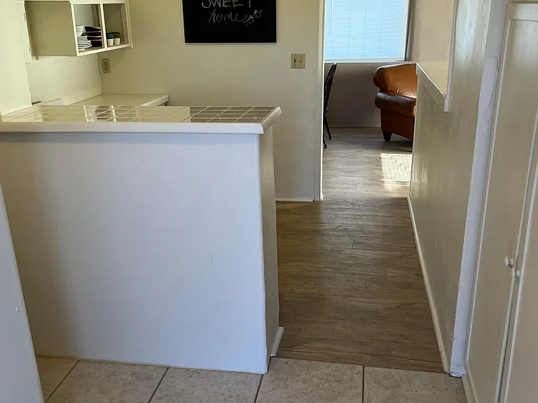 510 W Fleming Ave — Photo 11