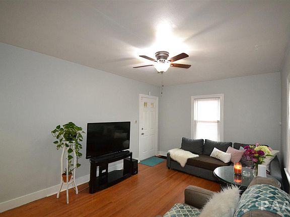 5th image of 2333 W Ann St
