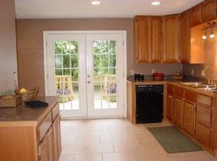 218 E Short Ave, Independence, MO 64050