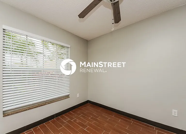 637 Regency Way — Photo 13